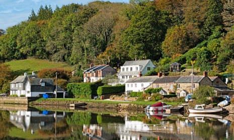 scenic view of the river Lerryn and hills behind in Cornwall