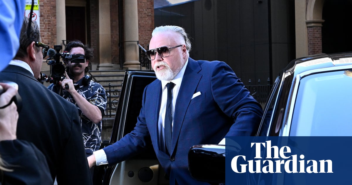 Kyle Sandilands settles with former radio station for $12m and a helping hand with new media venture Kyle Sandilands settles with former radio station for $12m and a helping hand with new media venture