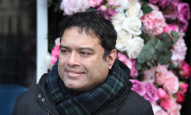 Paul Sinha.