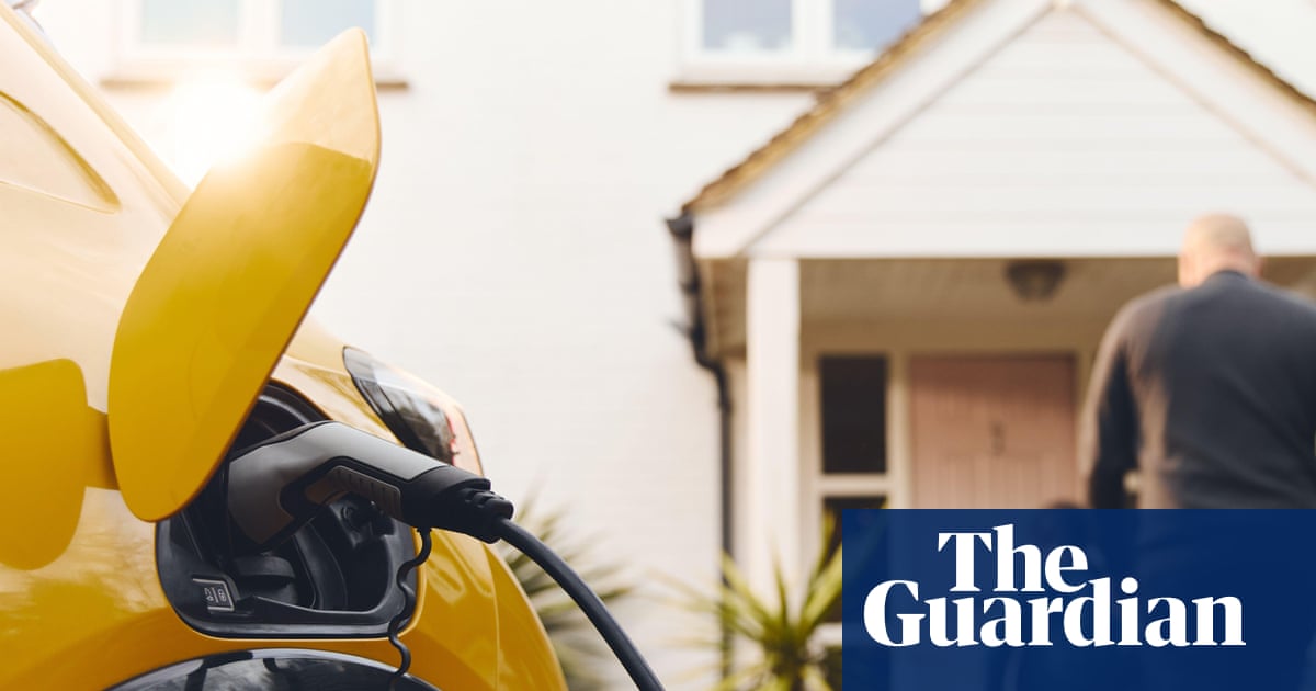 UK looking to give carmakers incentives to turn EVs into ‘power plants on wheels’