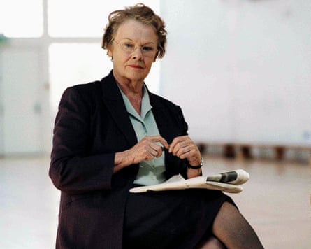Judi Dench in Notes on a Scandal