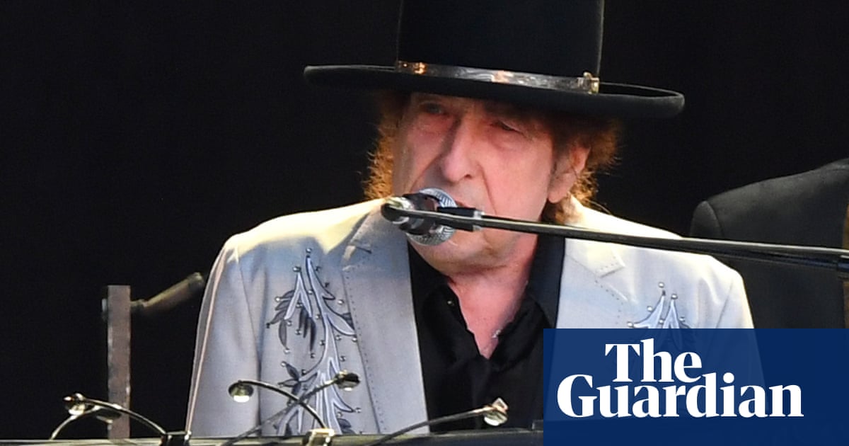 TikToking an der Himmelstür: Bob Dylan tritt Social-Media-App bei, während US-Verbot droht | Bob Dylan TikToking an der Himmelstür: Bob Dylan tritt Social-Media-App bei, während US-Verbot droht | Bob Dylan