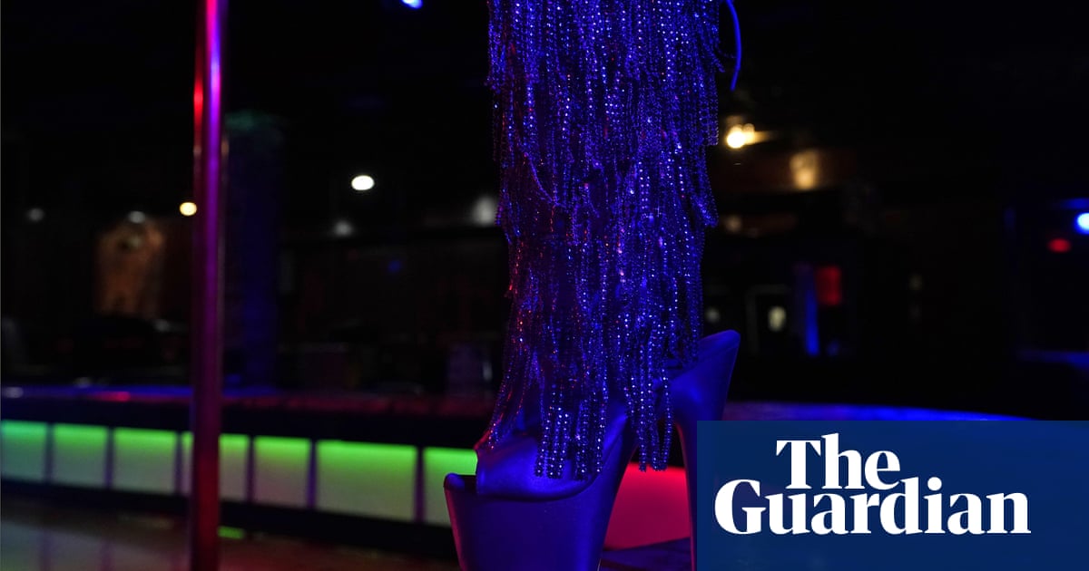 New York City exotic dancing clubs sue state over pandemic closures