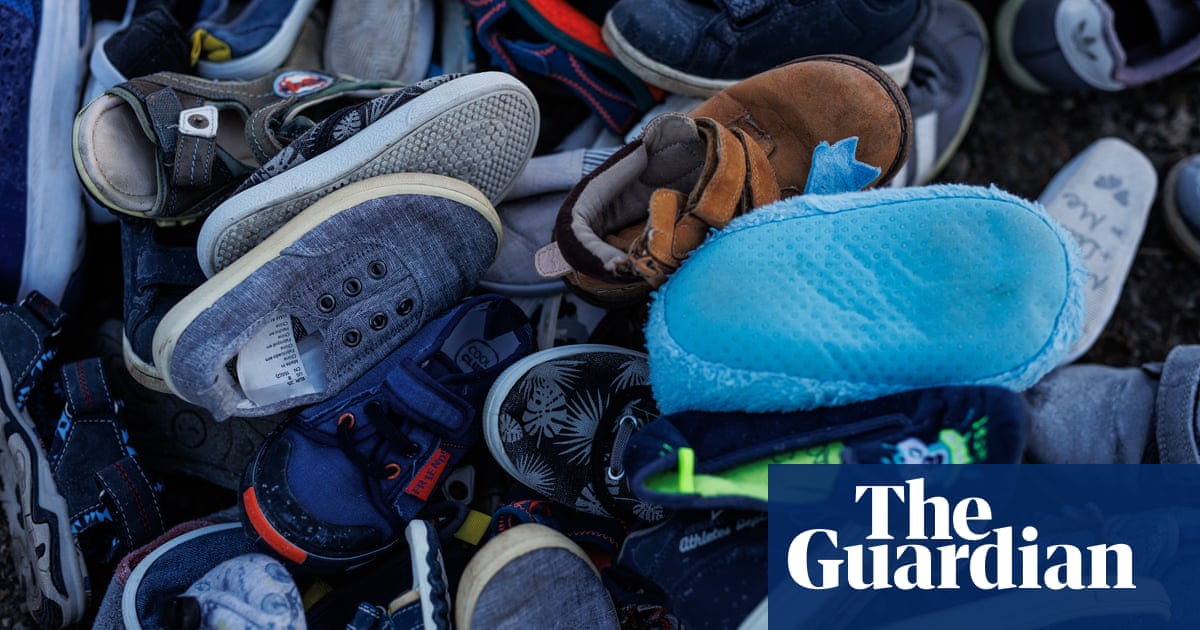 Expandable shoes for children aim to cut landfill waste