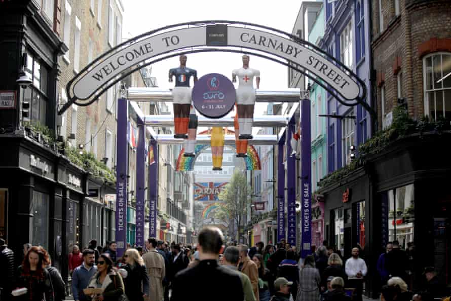 A giant table football player will be on display on Carnaby Street in London in March 2022, marking the tickets for the 2022 Women's Euro Tournament.