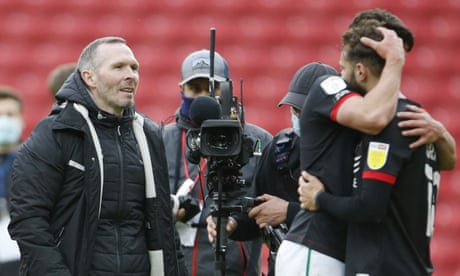 Lincoln’s Michael Appleton: ‘My time with the Oystons was difficult as any’