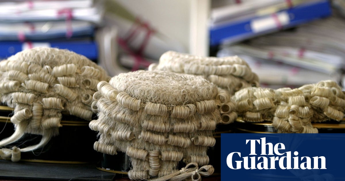 Barristers from ethnic minority backgrounds ‘face systemic obstacles’
