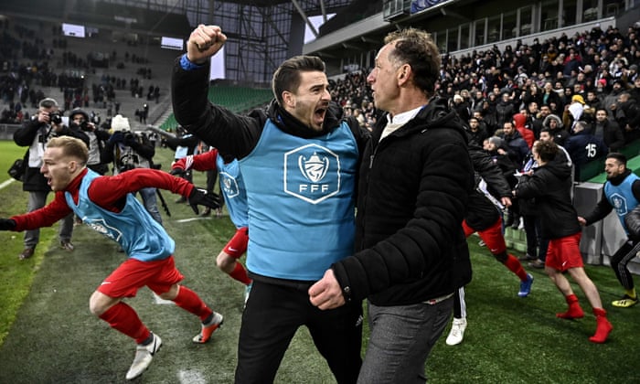 Marseille Humbled By Fourth Tier Amateurs In Coupe De France Football The Guardian
