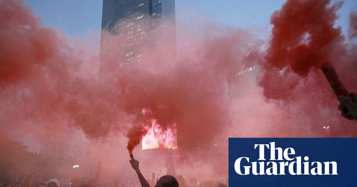 ‘Feels like we’ve gone backwards’: Indonesia’s choking haze provides spark for wider protests