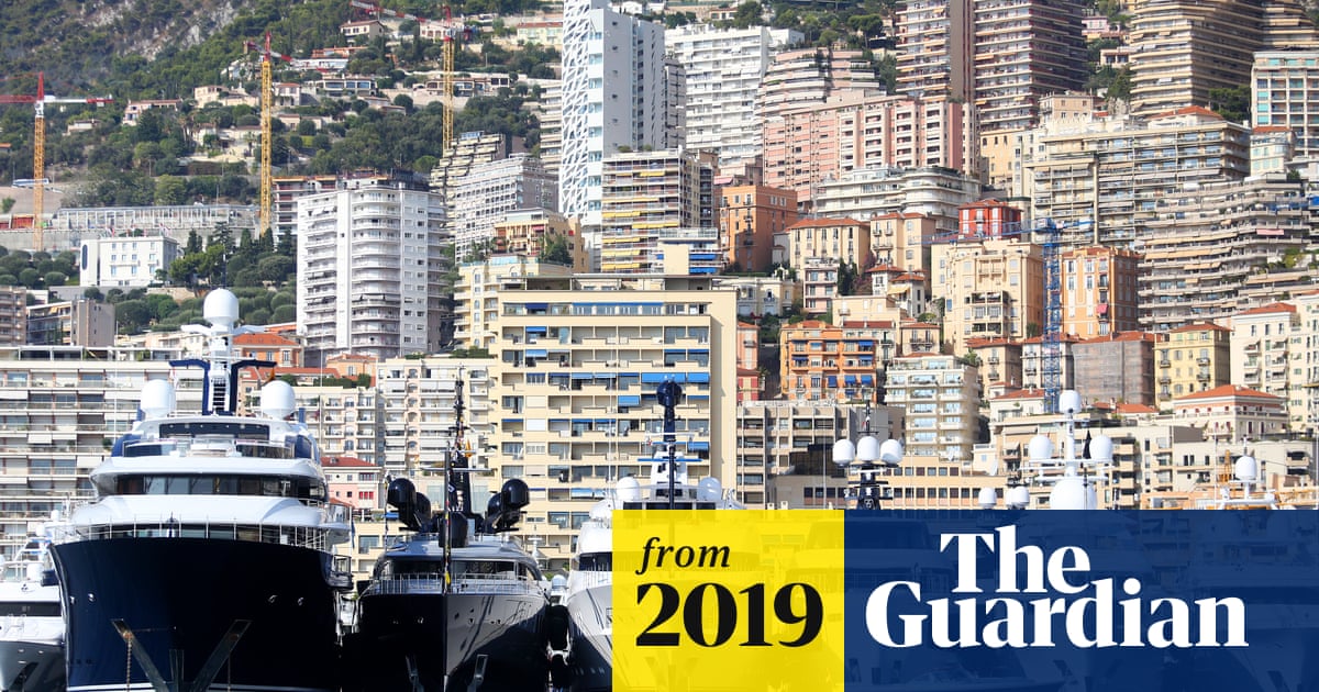 World's 26 richest people own as much as poorest 50%, says Oxfam