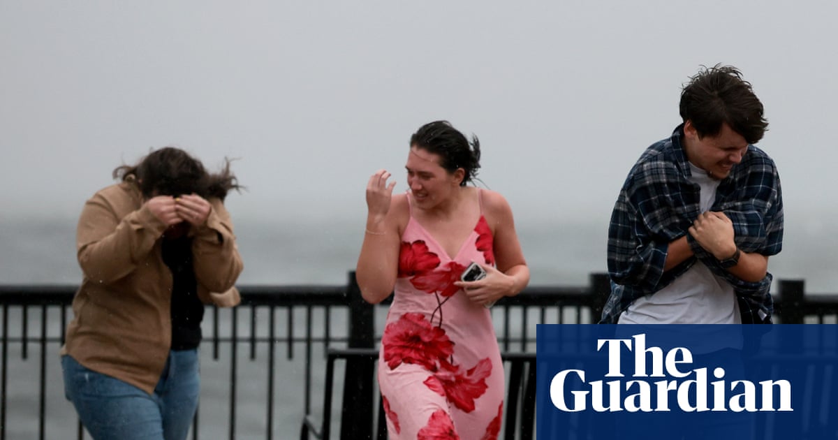 ‘Life-threatening storm surge’ headed to US Gulf coast as residents brace for Isais