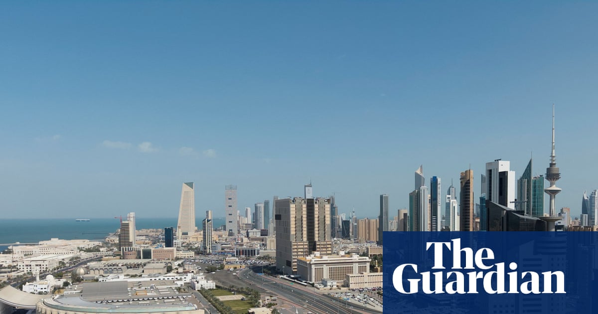 US contractors in Kuwait decry meager bunkers and pay cuts amid Iran war: We're treated as expendable'
