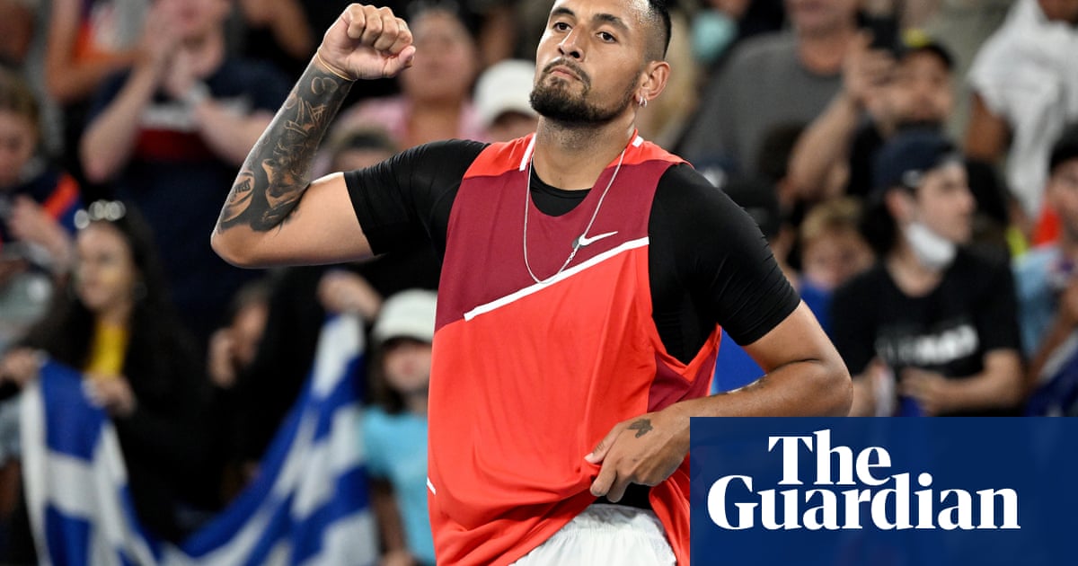 Nick Kyrgios swats aside Liam Broady in Australian Open first round