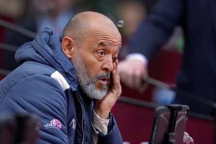 Nuno Espírito Santo, the West Ham manager, looking weary.