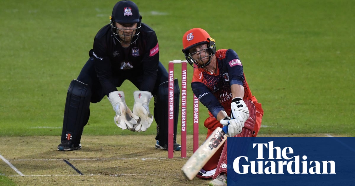 County cricket talking points: its all to play for in the T20 Blast