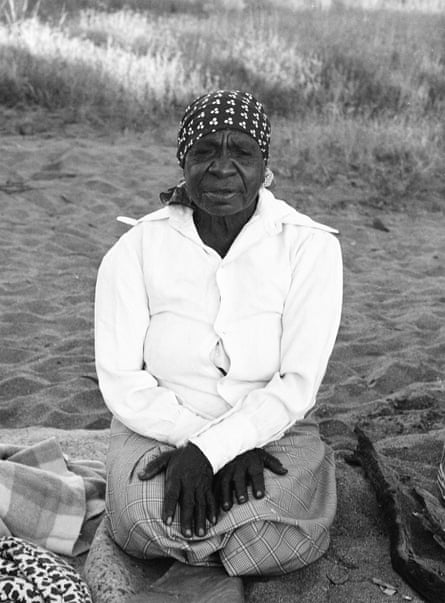 Emily Kam Kngwarray in 1980.