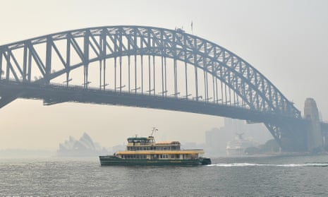 Smoke and haze from fires in New South Wales hangs over Sydney Harbour Bridge
