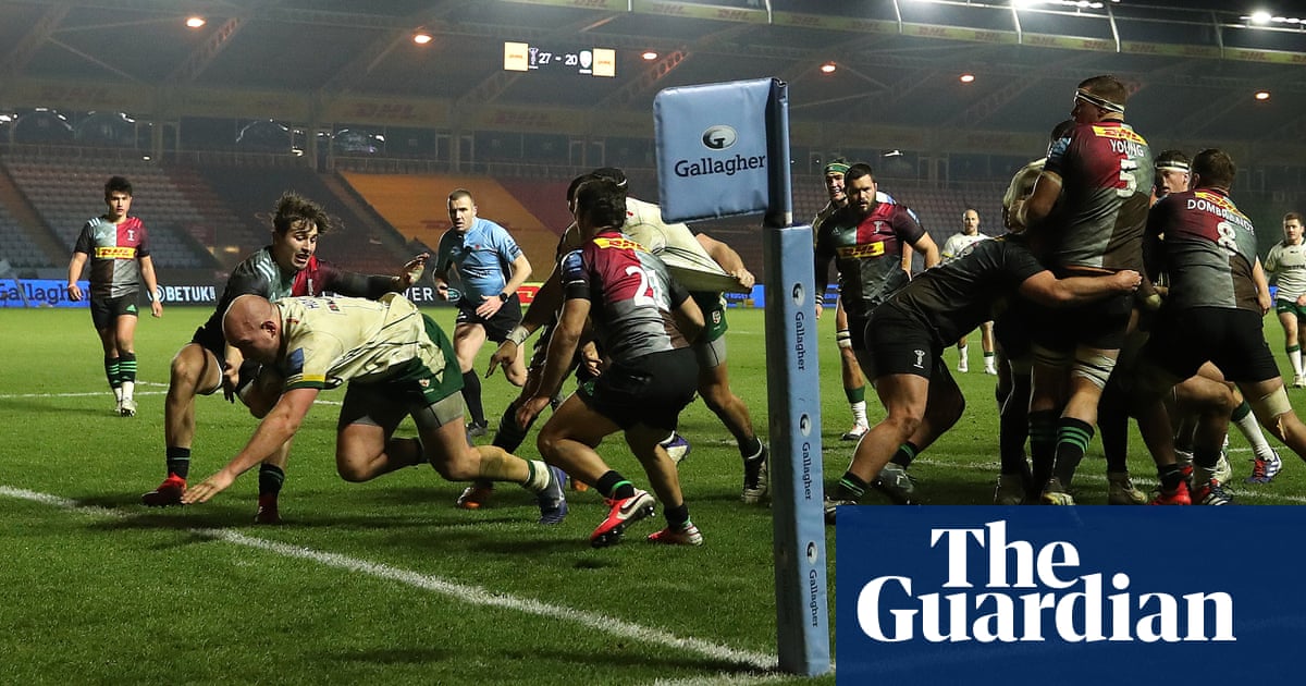 Hoskins try helps London Irish secure comeback draw with Harlequins