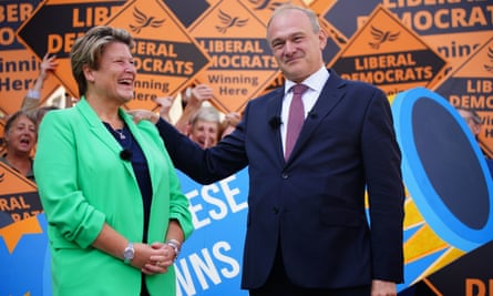 The newly elected Liberal Democrat MP Sarah Dyke with the party’s leader, Sir Ed Davey.