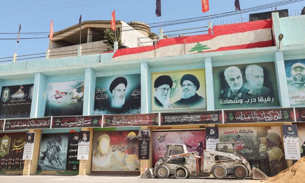 Murals in the town of Yaroun