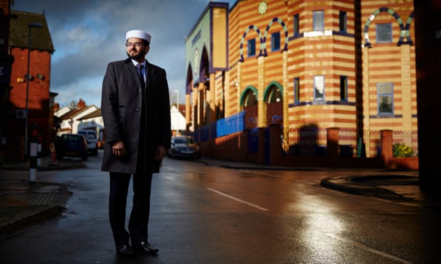 Imam Qari Asim and Makkah mosque in Leeds.