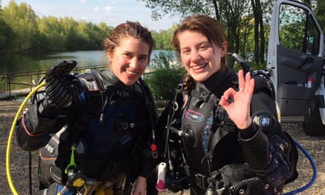 Melissa and Georgia wearing diving gear
