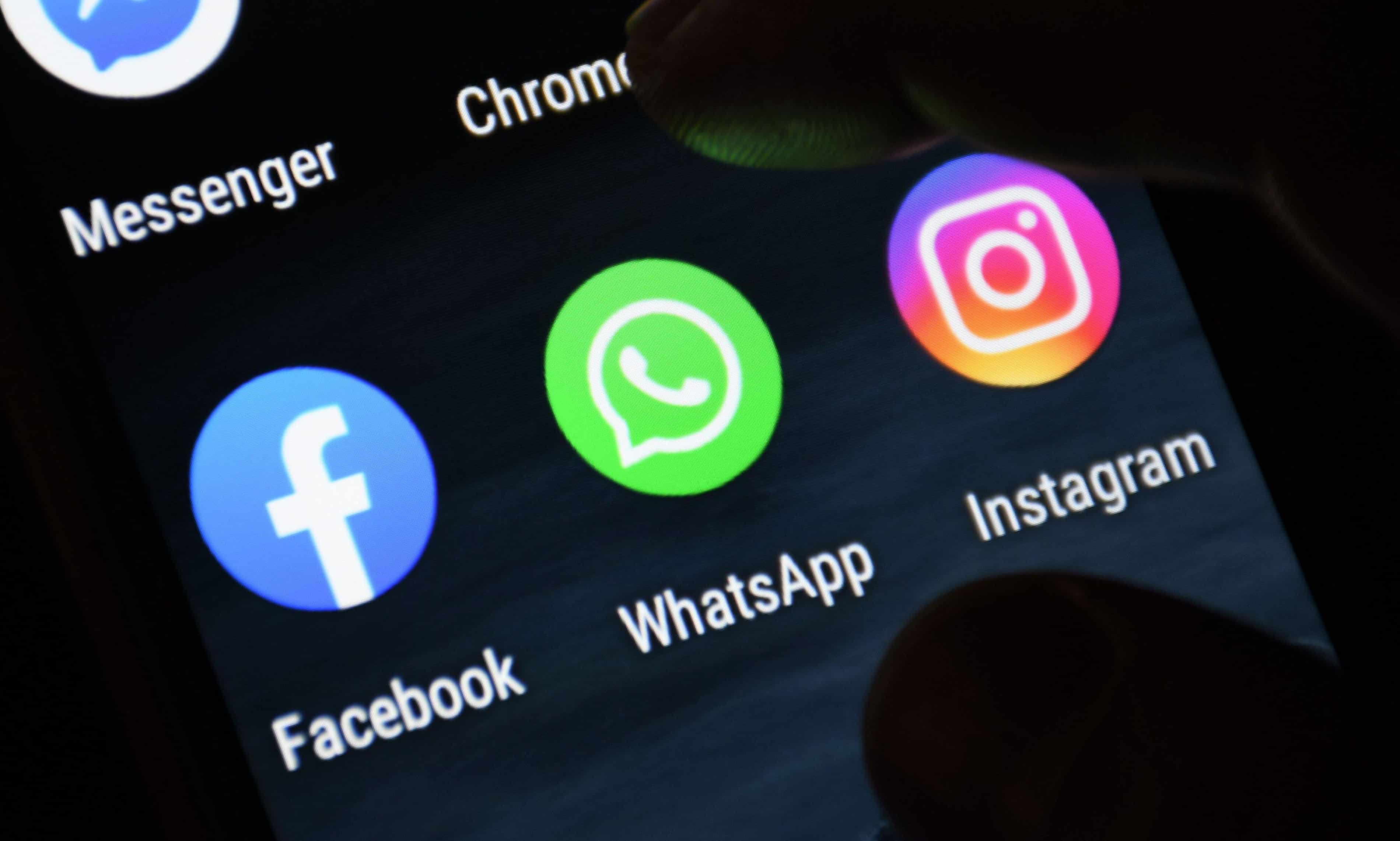 Instagram, Facebook and WhatsApp affected by global Meta outage (theguardian.com)