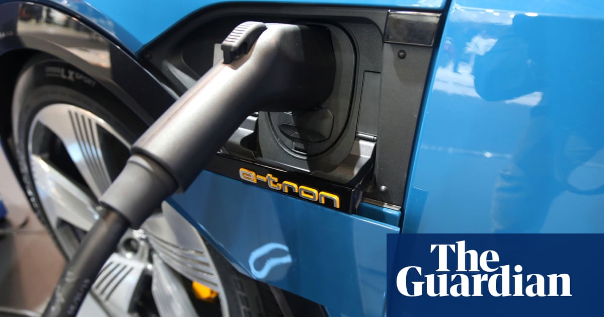 EV incentives focused on urban centres leave rural Australians stranded with fossil fuels