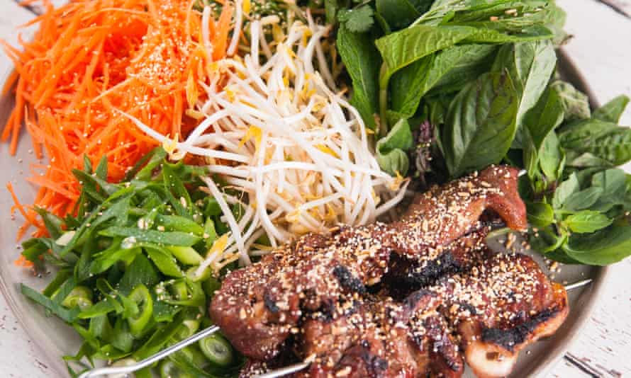 Jacob Leung’s Thai beef salad with sticky rice powder