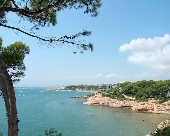 Two British brothers, 11 and 13, drown off beach in Spain