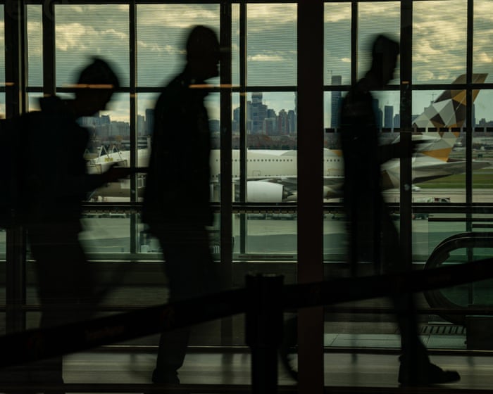 Canada’s population drop reflects souring of attitudes to immigration