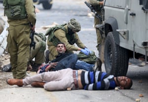Wounded Palestinian protesters