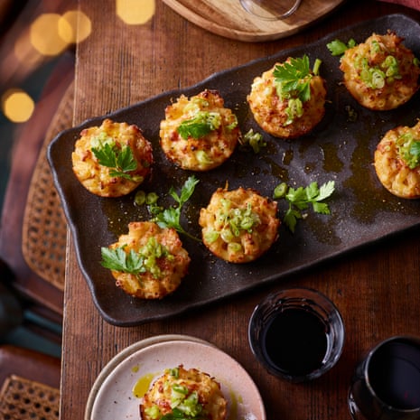 Mac 'n' cheese canapés recipe by Georgia Levy Christmas food and
