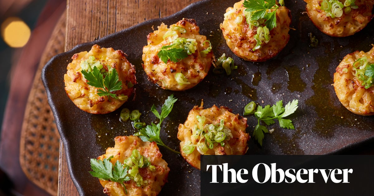 Mac 'n' cheese canapés recipe by Georgia Levy