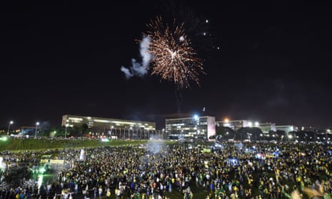 Protesters outside the Planalto presidential palace in Brasilia on 17 March.