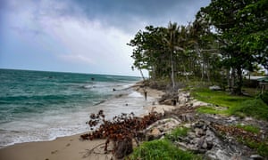 Warraber’s south-western shoreline at low tide