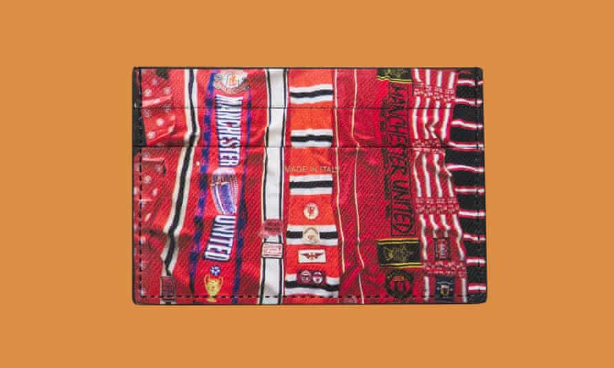 Man Utd vintage scarf card holder.