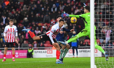 Jobe Bellingham scores against Leeds in December