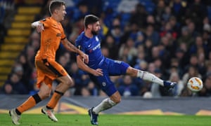 Olivier Giroud scored two excellent first-half goals and drew the foul to reduce PAOK to 10 men.