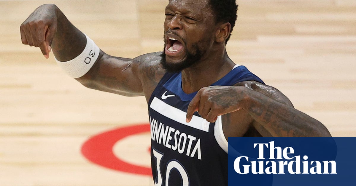 Edwards erupts as Wolves maul Thunder to climb back into West finals