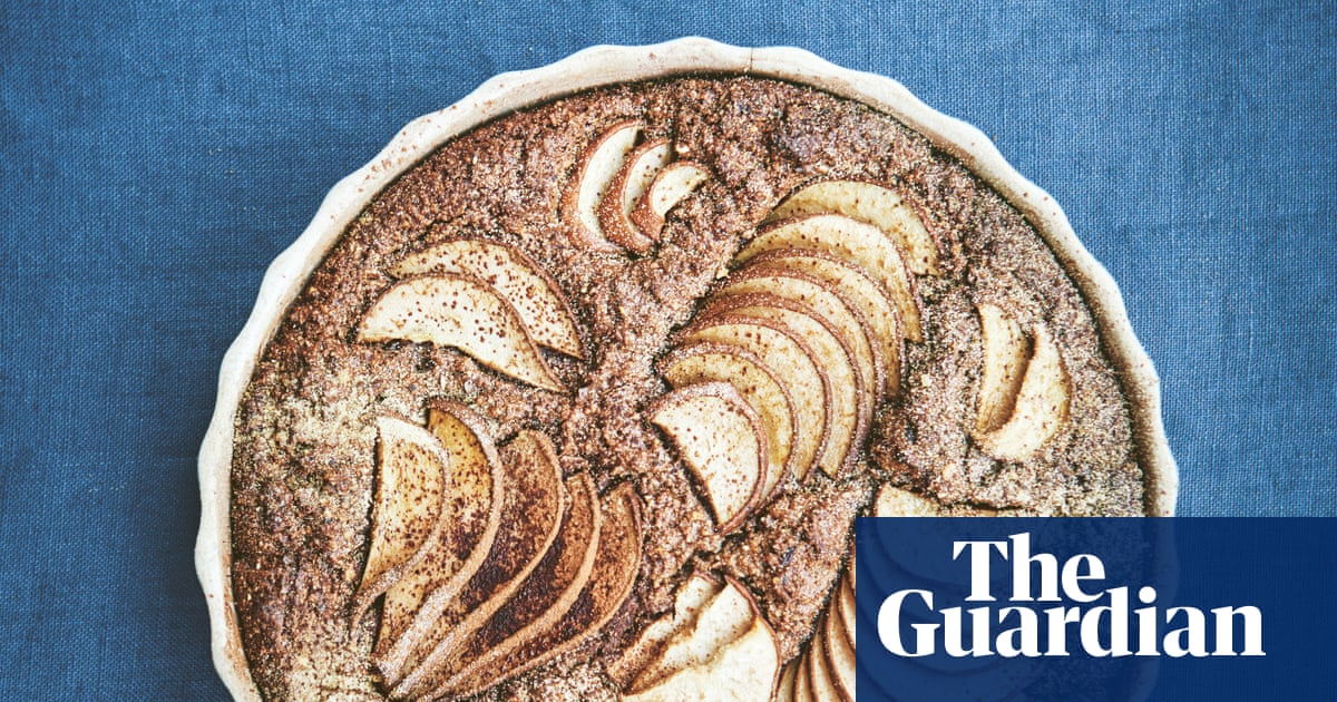 How to turn hazelnuts into a brilliant flour for cakes recipe | Waste not