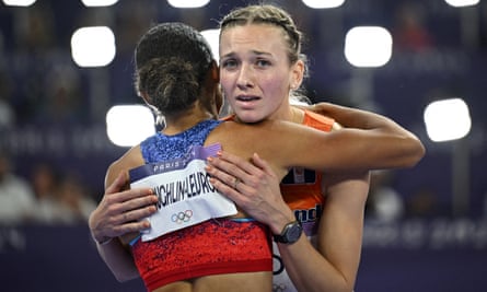 Sydney Mclaughlin-Levrone hugs Femke Bol after the women’s 400m hurdles final