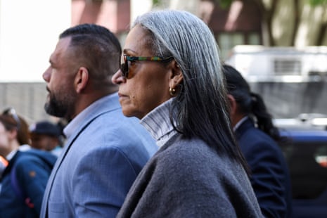 Cassie Ventura's mother says Sean 'Diddy' Combs blackmailed her for $20,000 | Sean 'Diddy' Combs | The Guardian Cassie Ventura's mother says Sean 'Diddy' Combs blackmailed her for $20,000 | Sean 'Diddy' Combs | The Guardian