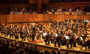 The London Philharmonic Orchestra and violinist James Ehnes and conducted by Edward Gardner.
