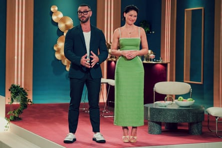 Hosts Emma and Matt Willis in Love Is Blind: UK.