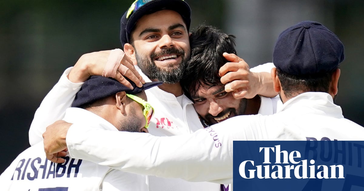 Kohli leads India with style to leave Root burdened by England’s failings