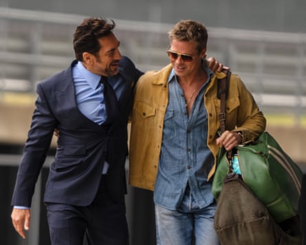 Javier Bardem and Brad Pitt in F1.