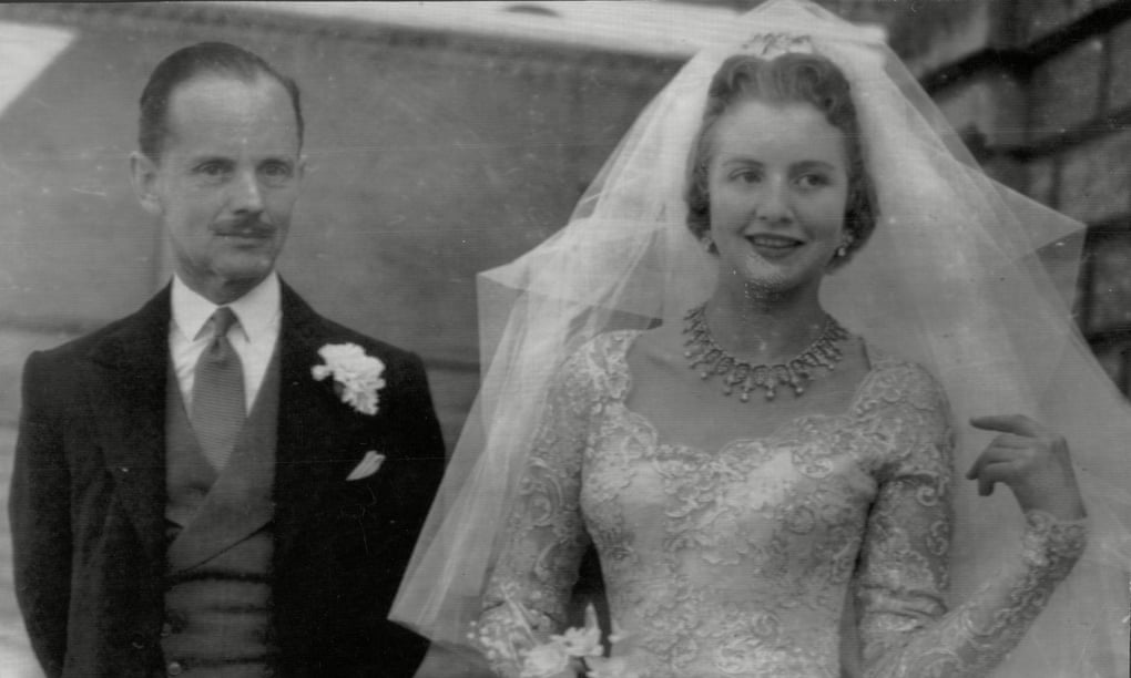 Anne Glenconner leaves church with husband Colin Tennant in April 1956