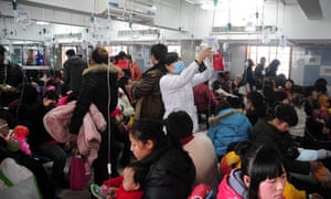 Chinese children with air pollution health problems