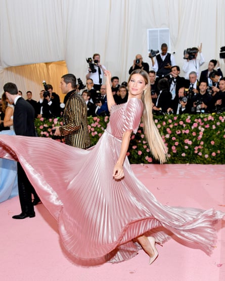 gisele bundchen pink dress Gisele Bndchen's Met Gala Style History: See Every Red Carpet Look